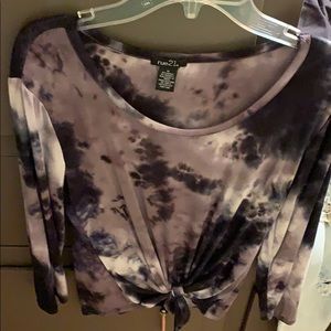 RUE 21 long sleeve shirt